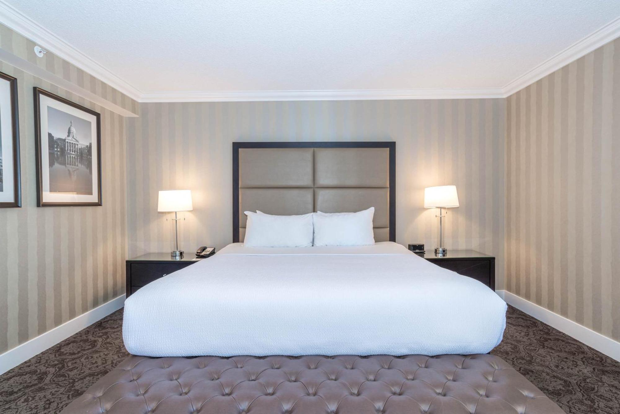 Sandman Signature Edmonton Downtown Hotel מראה חיצוני תמונה