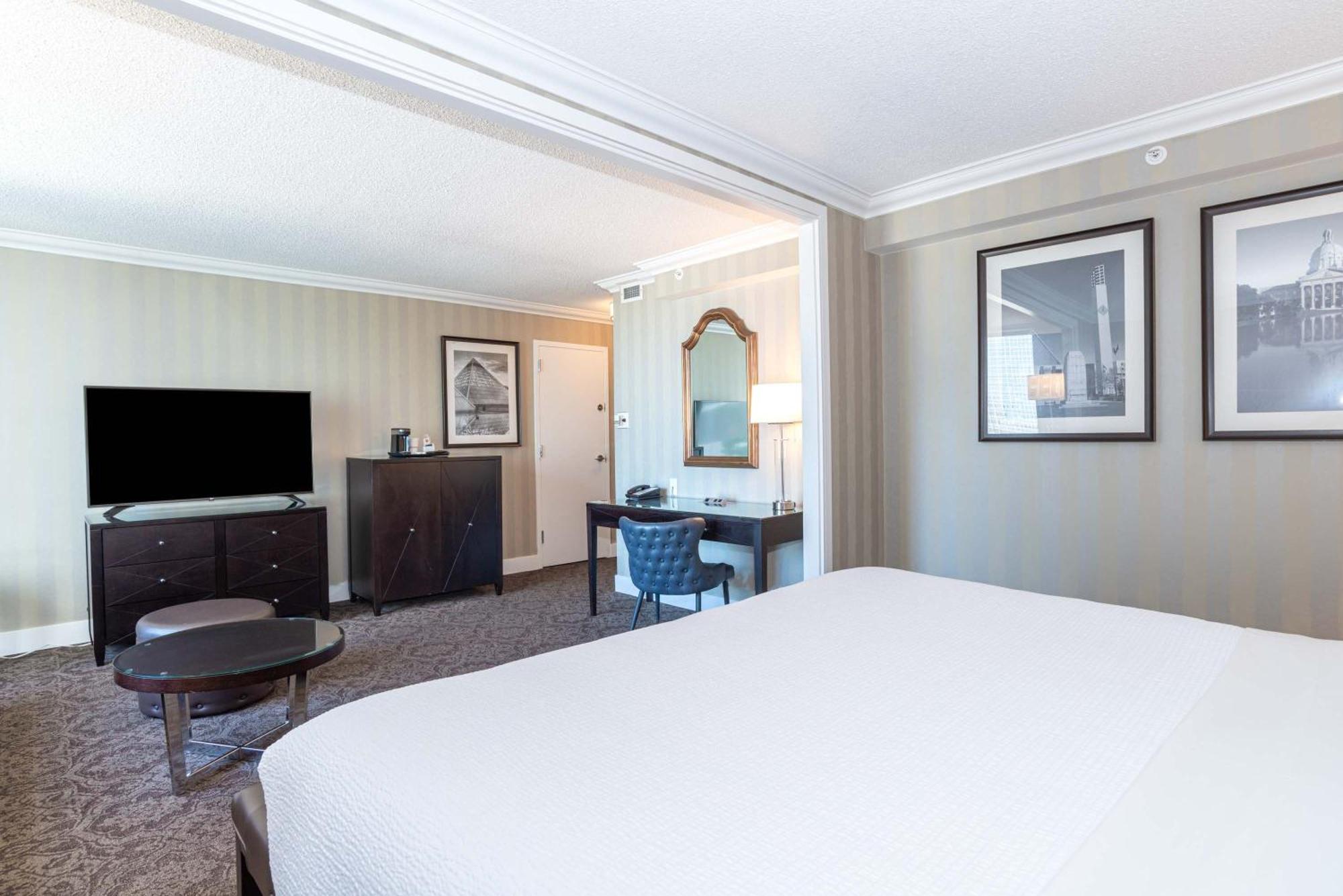 Sandman Signature Edmonton Downtown Hotel מראה חיצוני תמונה