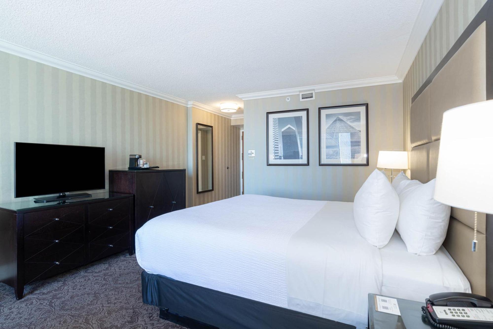 Sandman Signature Edmonton Downtown Hotel מראה חיצוני תמונה