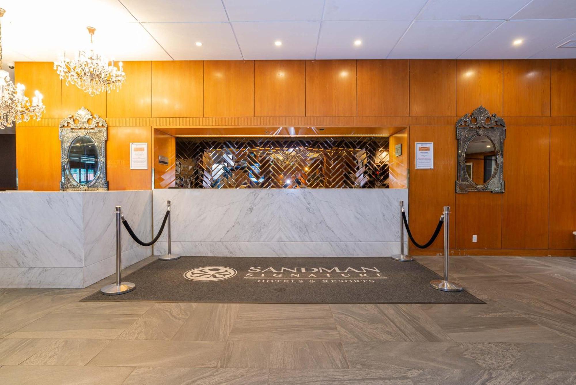 Sandman Signature Edmonton Downtown Hotel מראה חיצוני תמונה