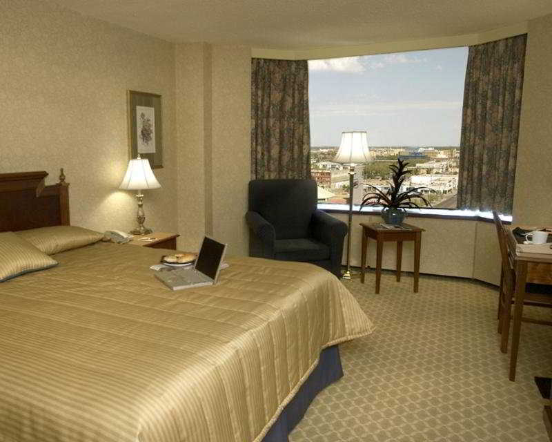 Sandman Signature Edmonton Downtown Hotel חדר תמונה