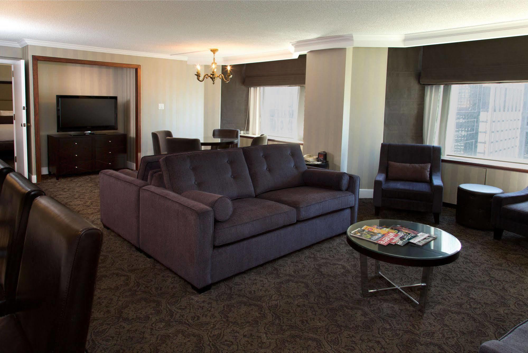 Sandman Signature Edmonton Downtown Hotel מראה חיצוני תמונה