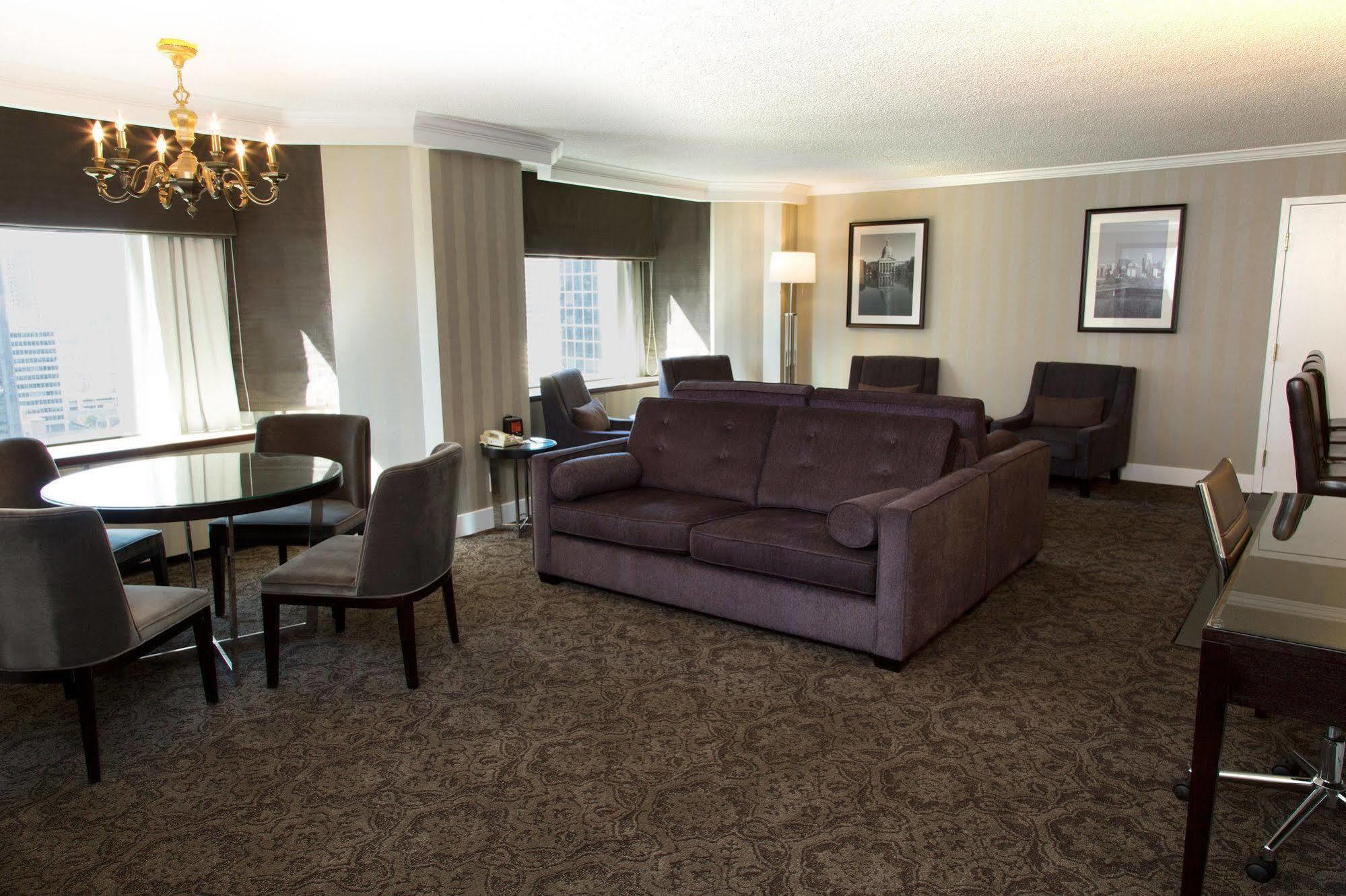 Sandman Signature Edmonton Downtown Hotel מראה חיצוני תמונה